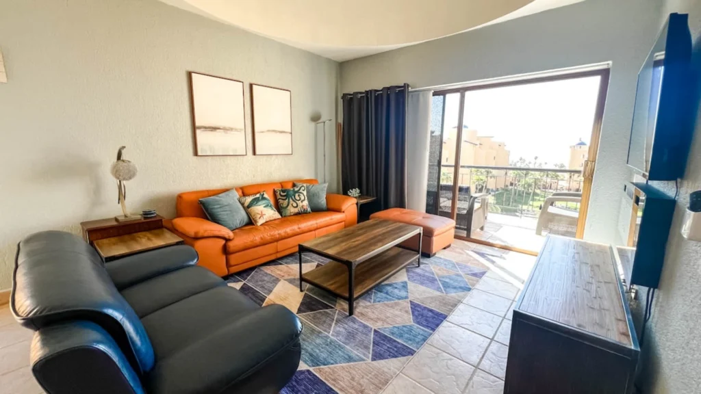 rocky-point-owner-direct-princesa-b509-sandy-beach-oceanfront-living-room-patio