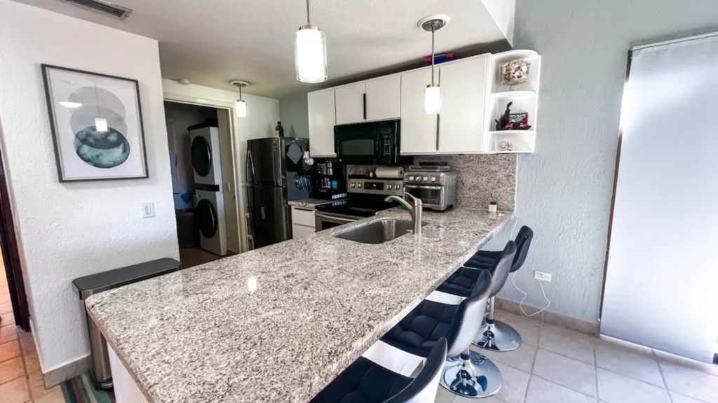 rocky-point-owner-direct-princesa-b509-sandy-beach-oceanfront-penthouse-kitchen-appliances