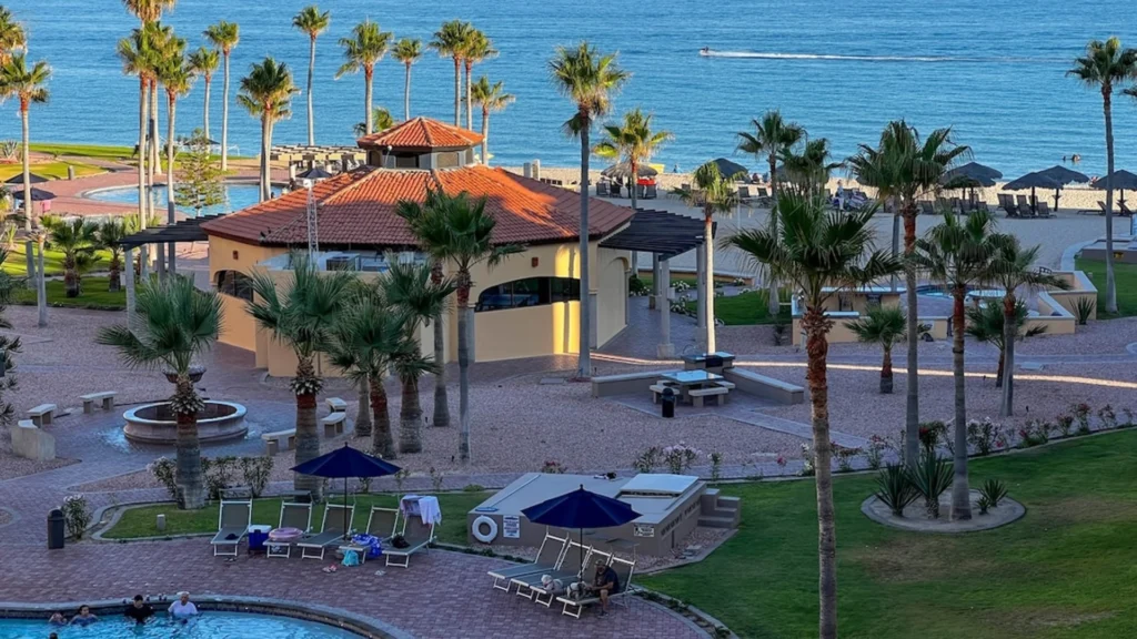 rocky-point-owner-direct-princesa-b509-sandy-beach-oceanfront-resort-grounds