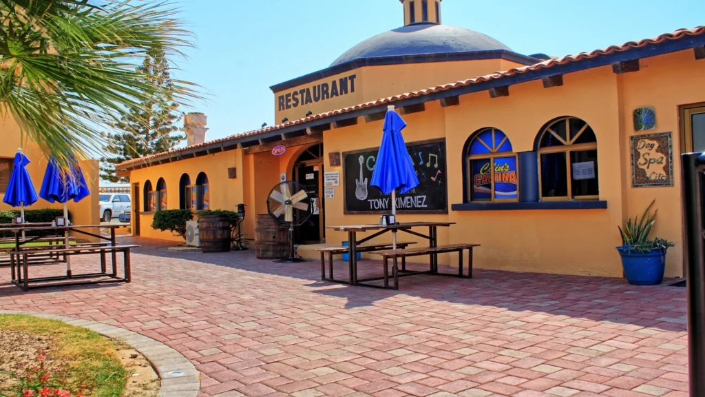 Colin's Cantina Restaurant and Bar, on site and serves excellent American at Mexican food.